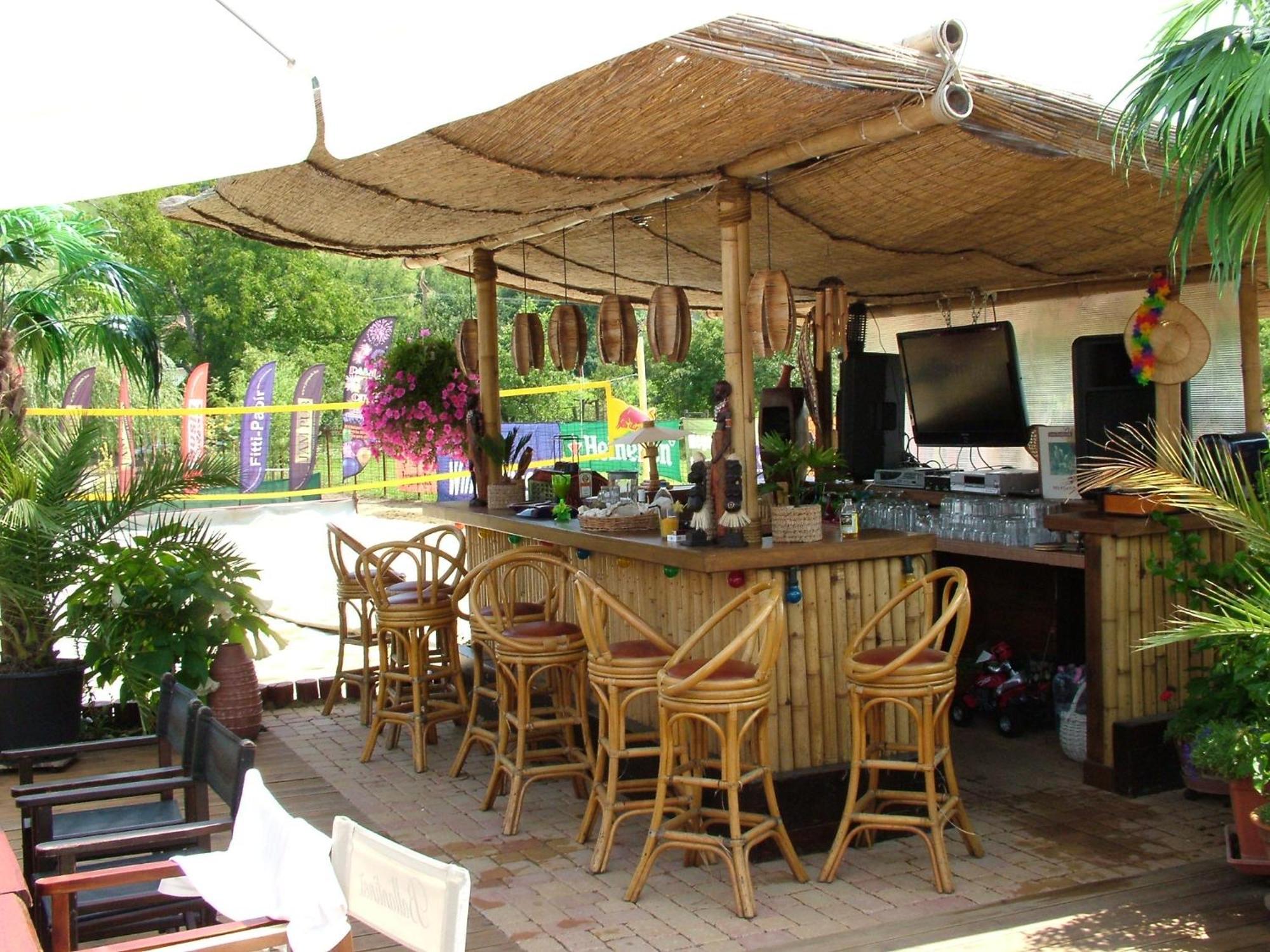 Holiday Vendeghaz Es Szabadidokert Jardanhaza Exterior photo